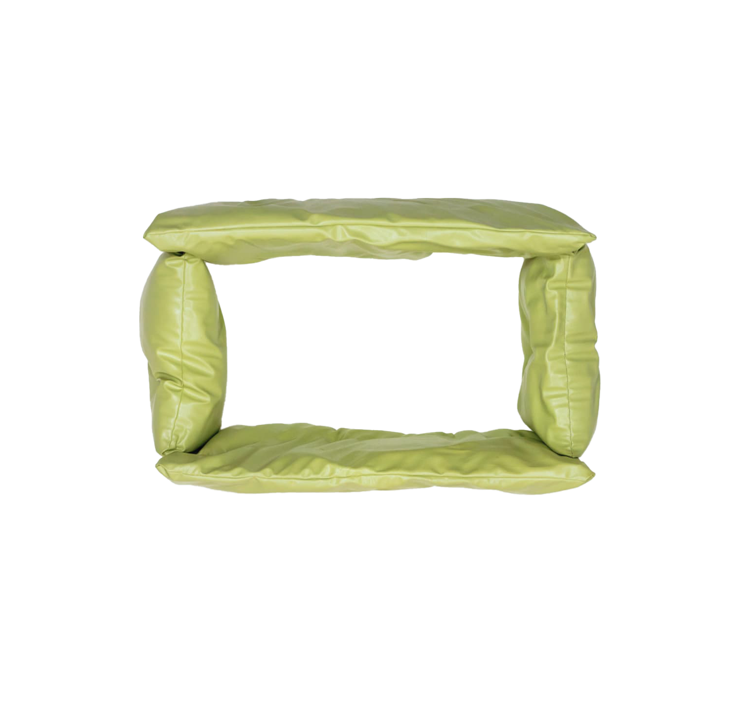 CT06_The shelf where I often hit my head.