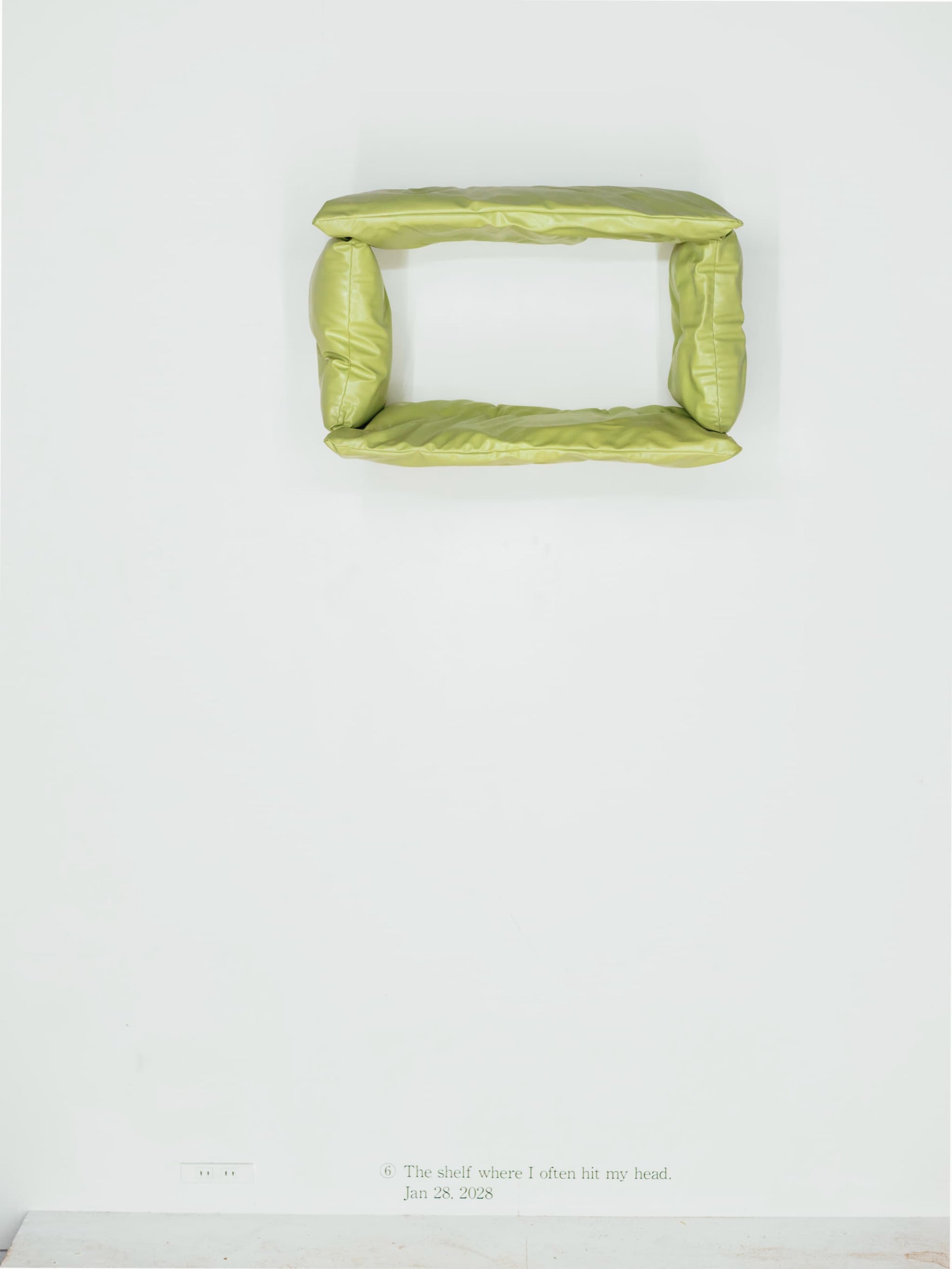 CT06_The shelf where I often hit my head.